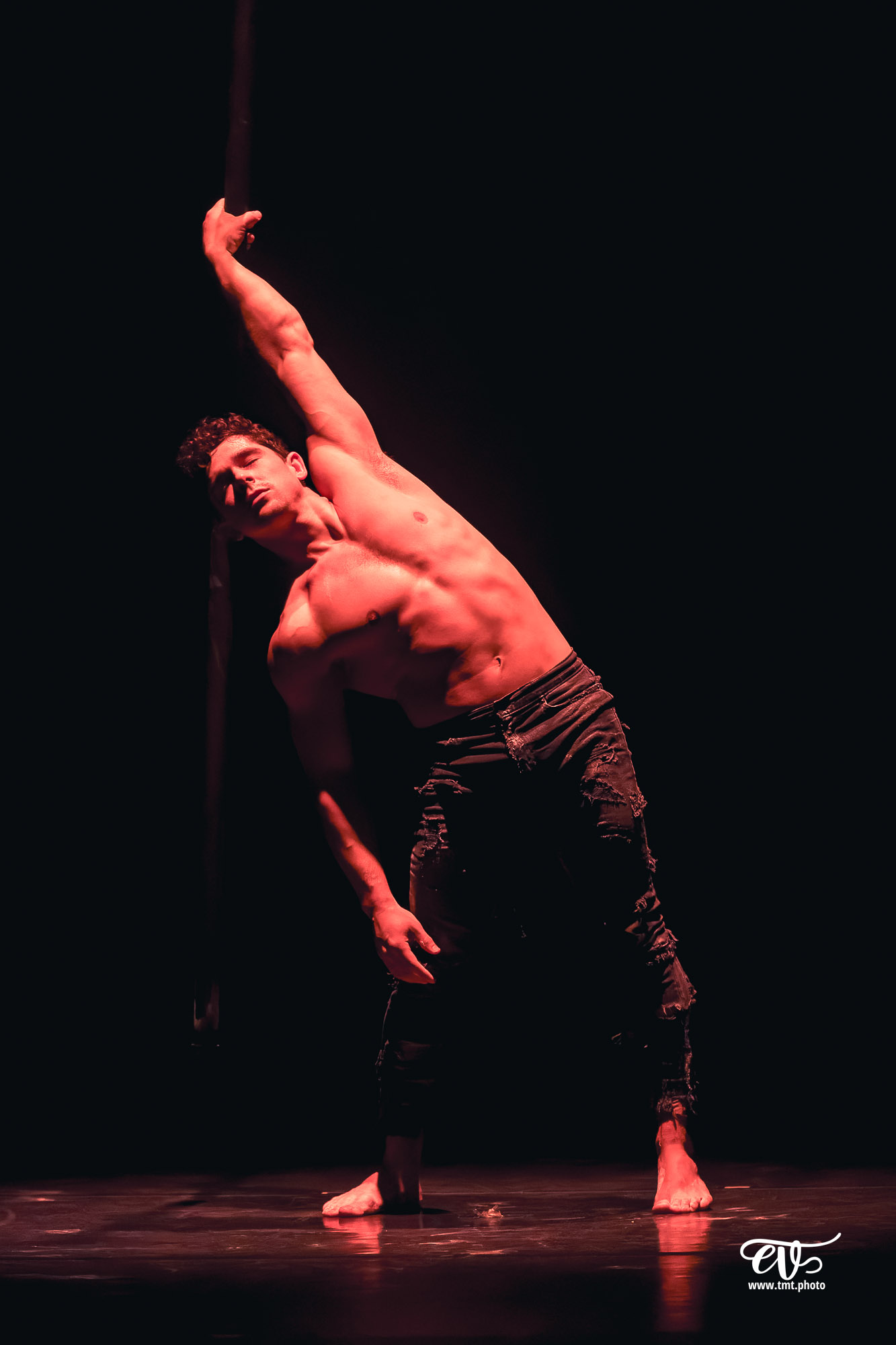 PARADISUM (CIE RECIRQUEL)